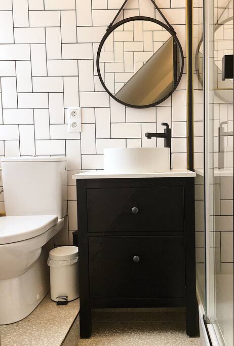 Salle d’eau de la chambre en duplex