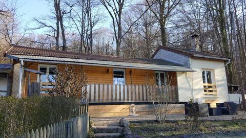 maisonette 300 m from Lac des Settons