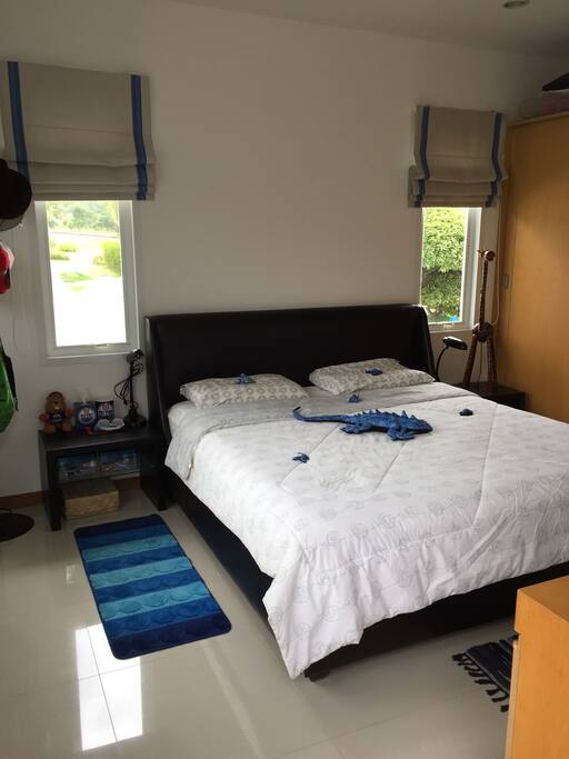 Zzzzzzz! Tinted windows with curtains. Relax!