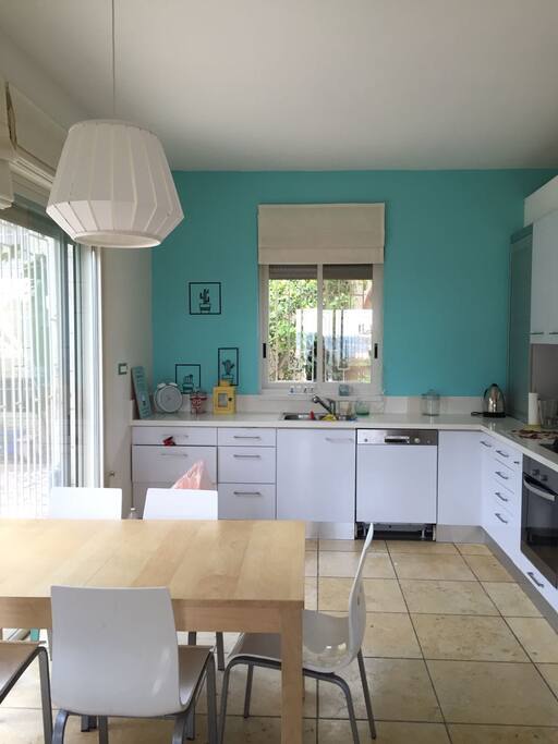 Fully equipped kitchen