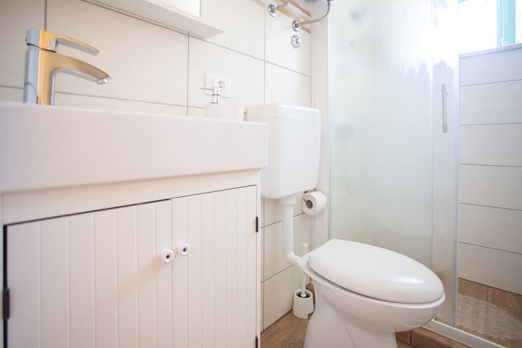 Separate room bathroom