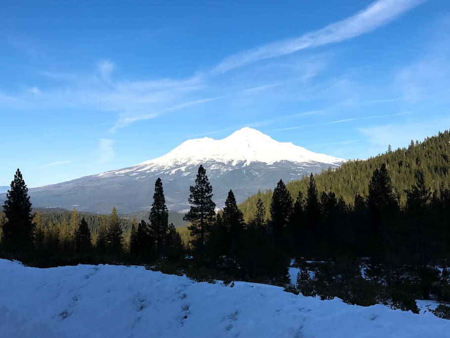 View of Mt Shasta from drive to Castle Lake