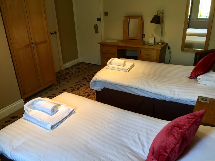 room 8