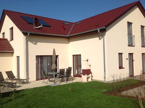 Popular Airbnb listing: *** **Luxury FH "Seekiste" with 38°C outdoor hot tub in Göhren Lebbin