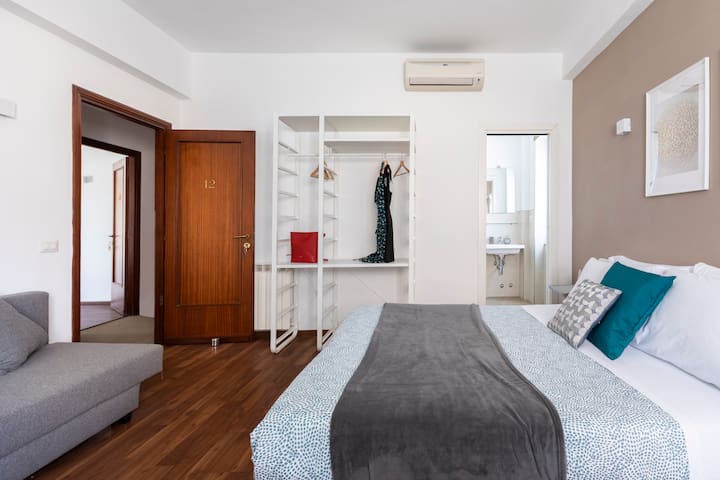 Momo Central Rome 3 gallery image 3