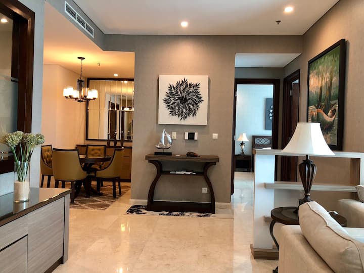 Luxurious 2BR Apartment
