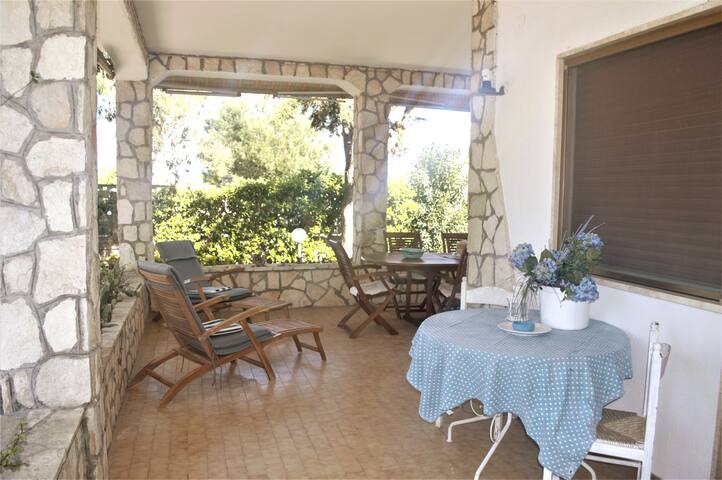 VILLA A CAMPOMARINO gallery image 3