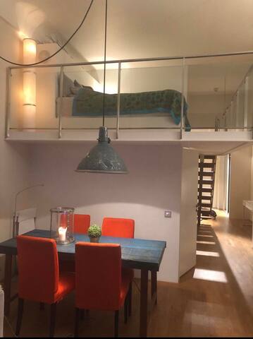 Citycenter,Dronningens gate 15,2 balcony,2bedrooms gallery image 5