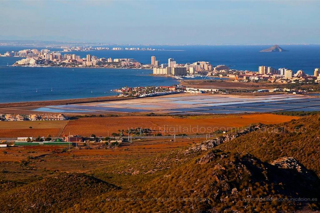 Vista general de La Manga del Mar Menor