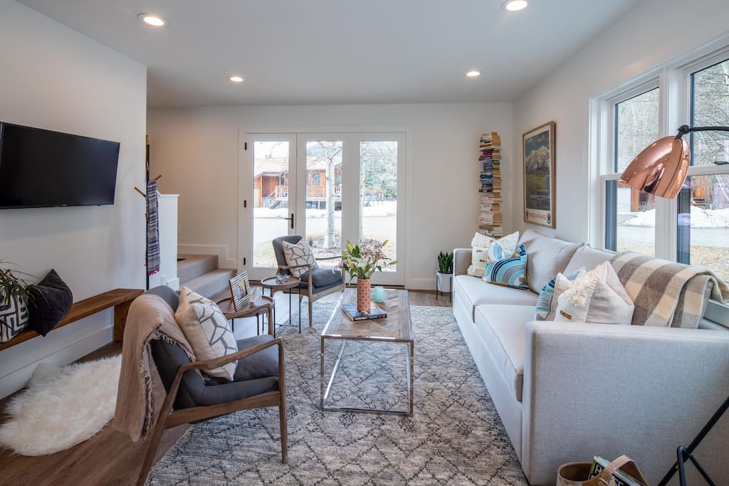 Luxury Apartment in Warm Springs Apartments for Rent in Ketchum