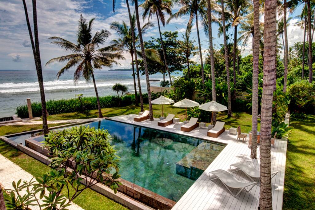 Beach-Front-Villa-Gita-Segara-Bali.jpg
