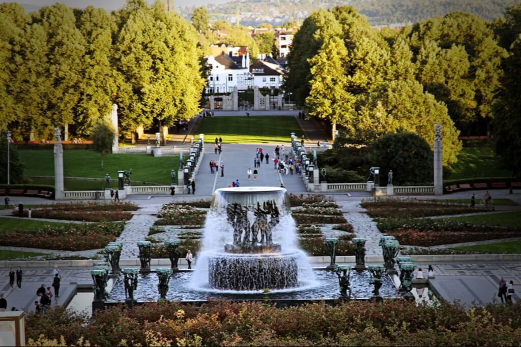 The Vigeland Park is a three minute walk from the apartment. Really worth a visit!