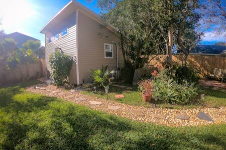 A Zen Studio only blocks to the beach!