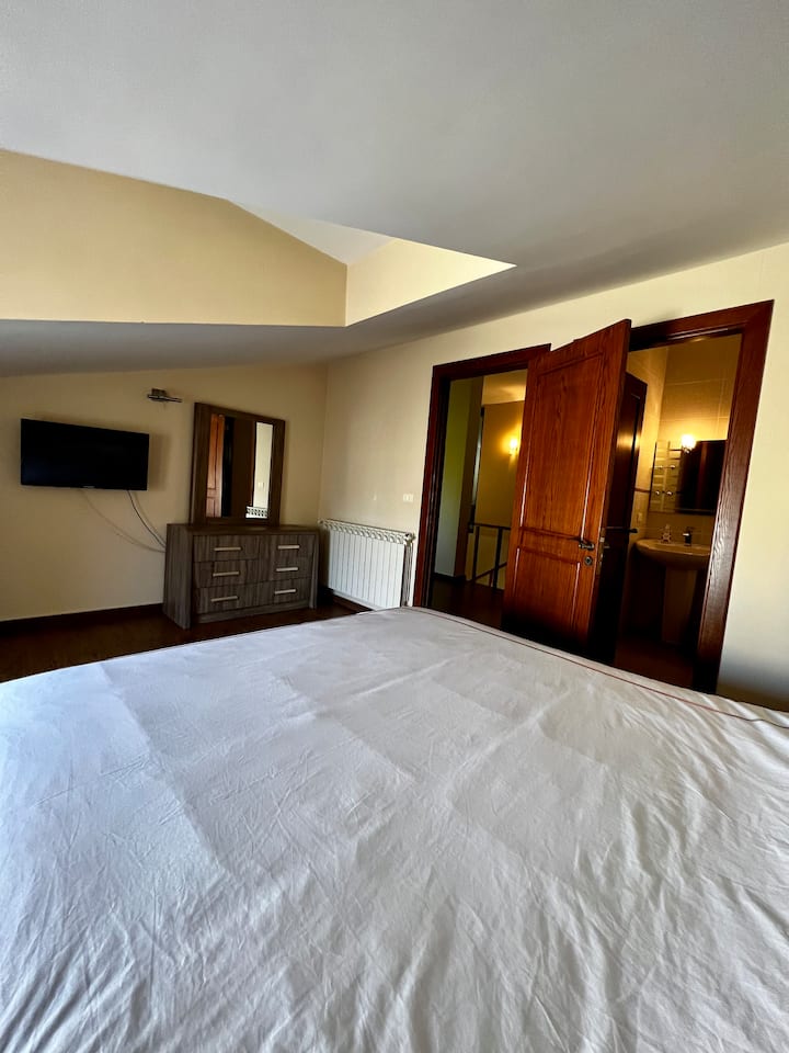 غرفة النوم 1