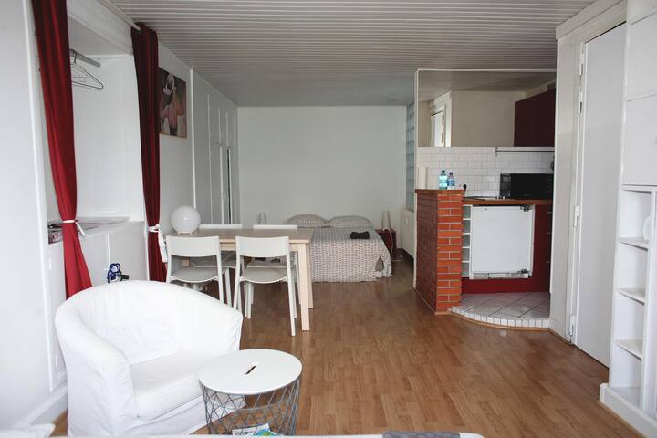 Airbnb 15th Arrondissement Of Paris Vacation Rentals Places