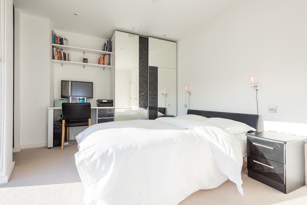Private bedroom