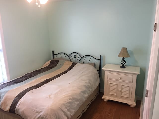 Private room with shared bathroom