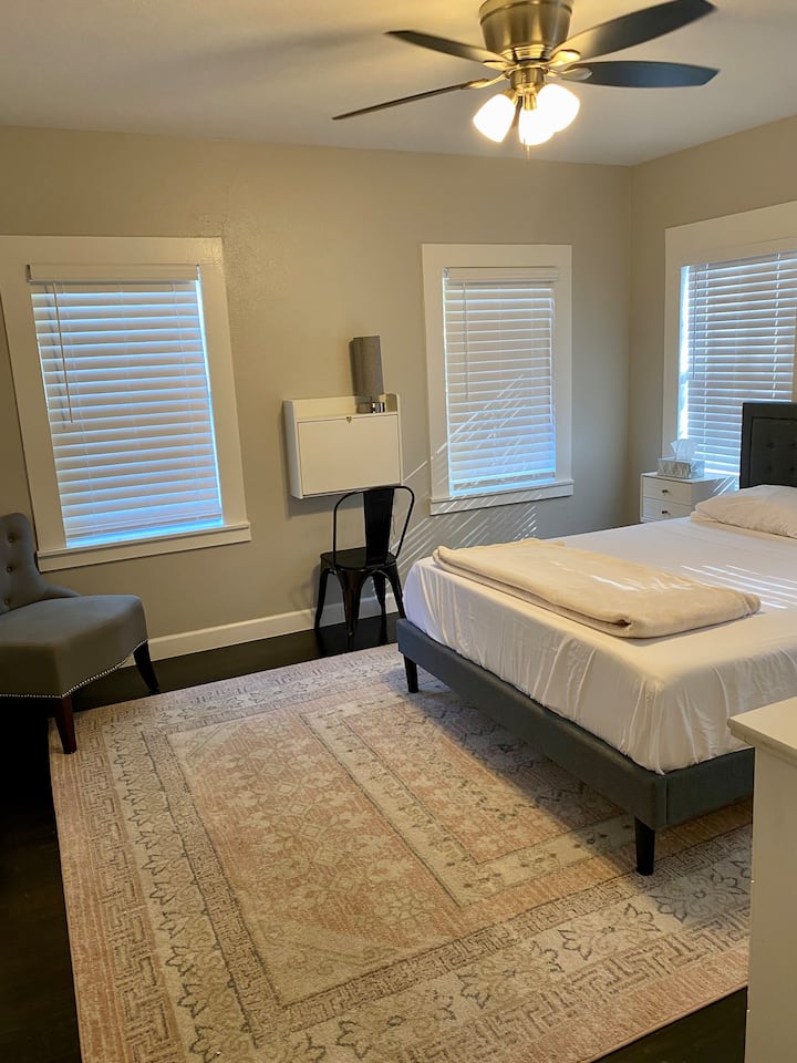 غرفة النوم 2