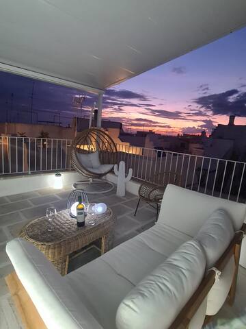 MAISON DU BONHEUR AU COEUR HISTORIQUE DE GALLIPOLI