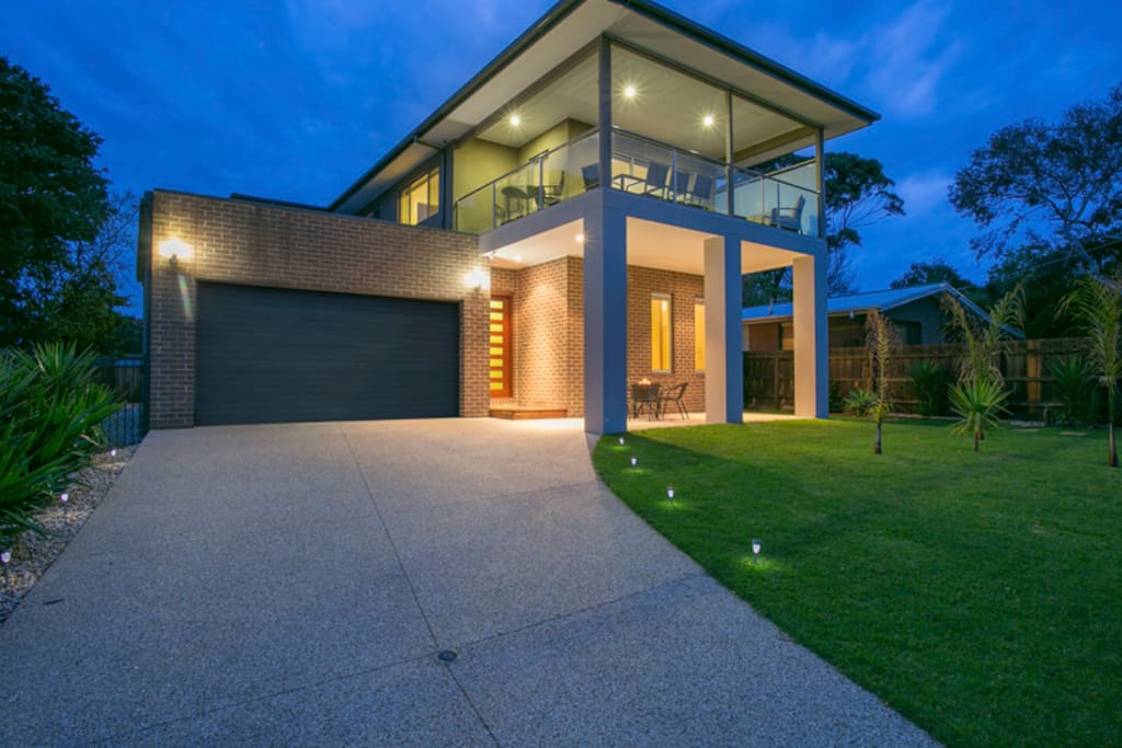 Front view at night