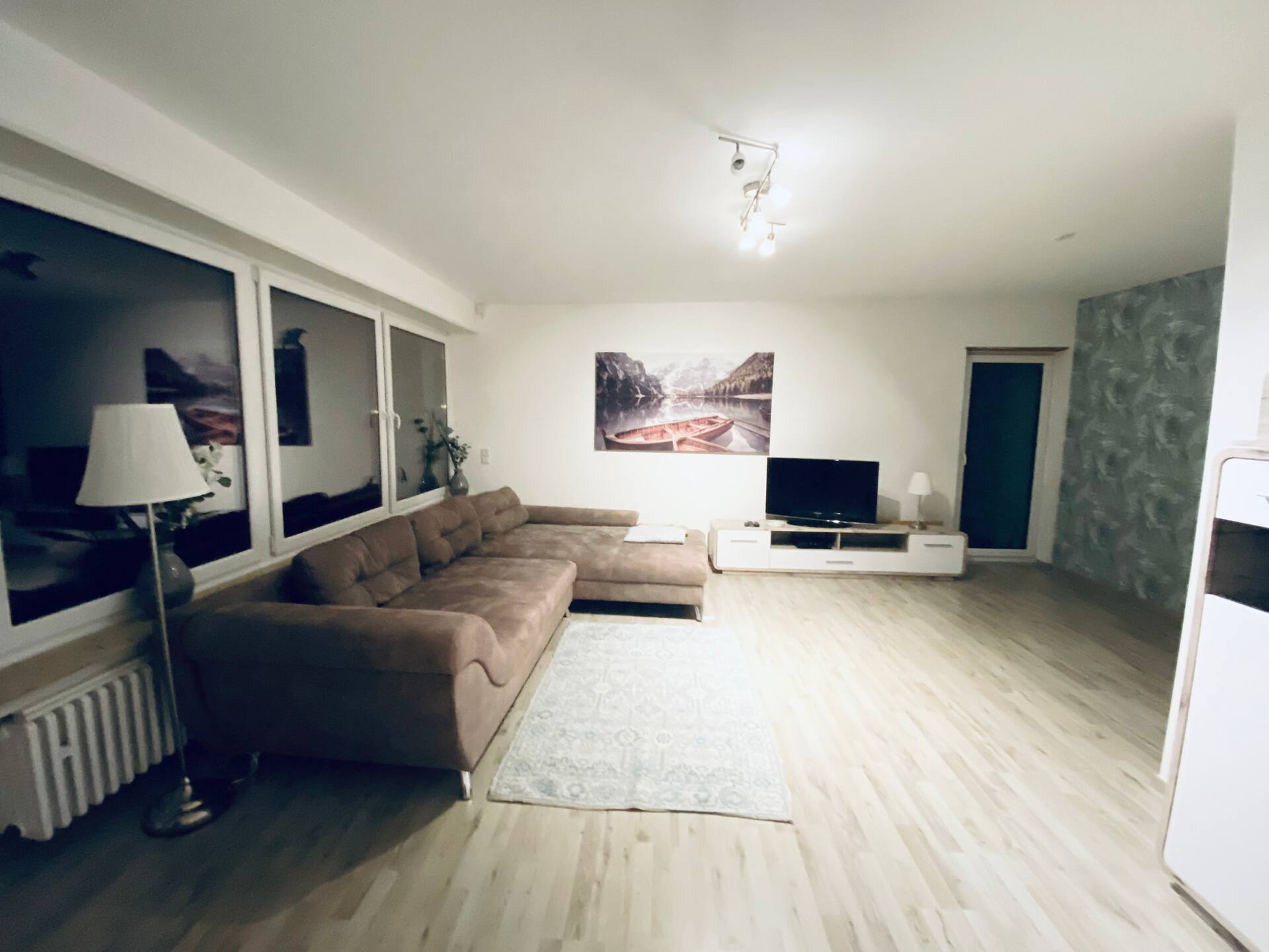 Large ground floor apartment with terrace (3 bedrooms)