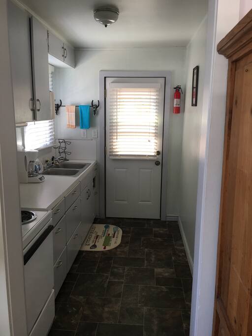 Fully Furnished Kitchen