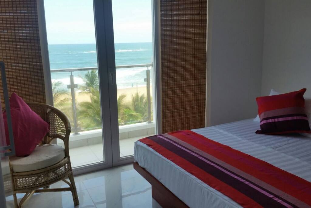 Uninterrupted view of the Indian ocean from the master bed