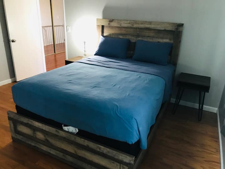 Dhomë gjumi 1