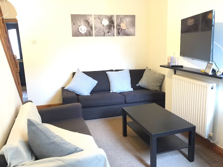TV with freeview HD