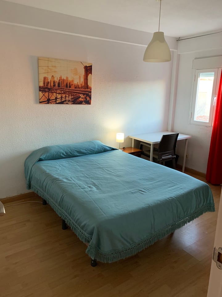 غرفة النوم 1