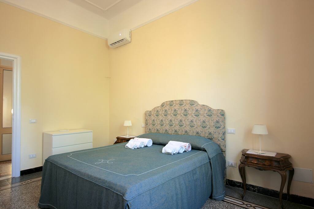 Bedroom 1: king bed.