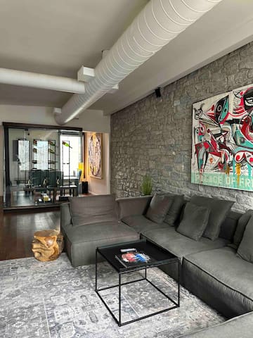 Heritage Loft In The Heart of Downtown Ottawa gallery image 4