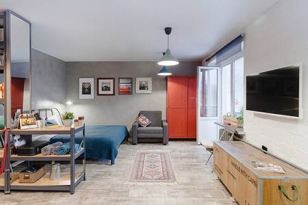 STUDIO METRO with original design for 2+1