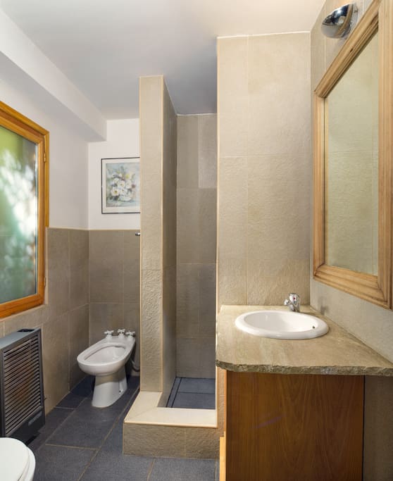 Bathroom Flores