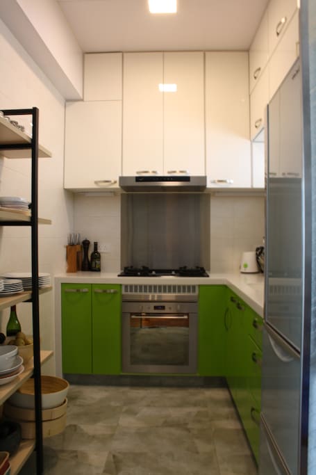 Kitchen, with oven, gas cooktop, tea & coffee