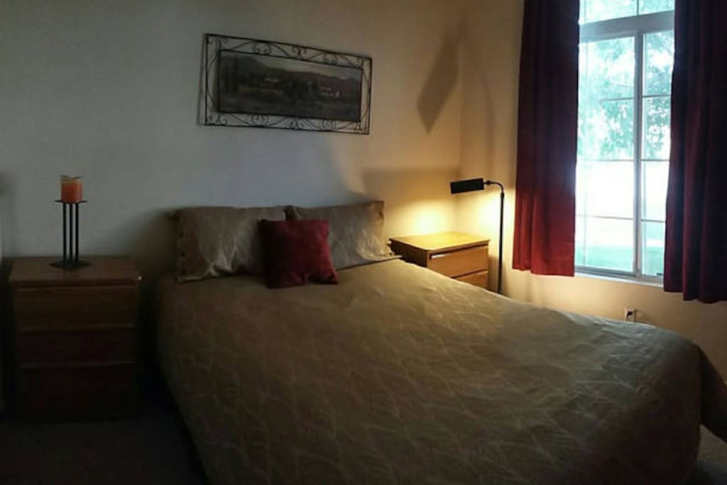 Queen Sized Bed.