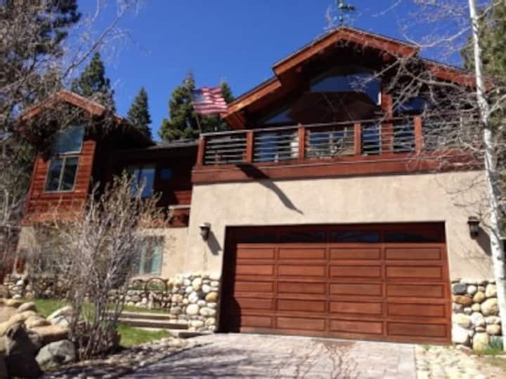 Dollar Point Lakeside Home - Tahoe City, CA