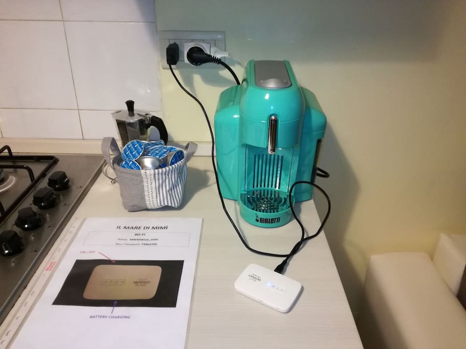 macchina caffè a capsule, collegamento wi-fi