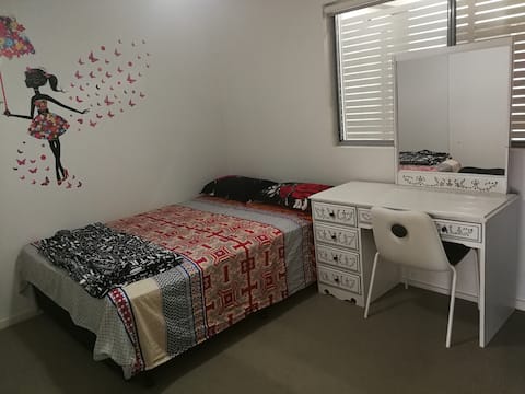 Lockhart Street to South Brisbane Parklands, QUT