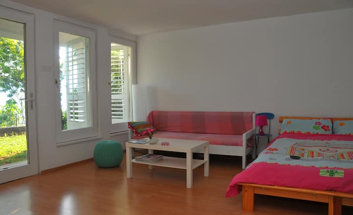 ห้องพักกว้างขวางมีเสน่ห์