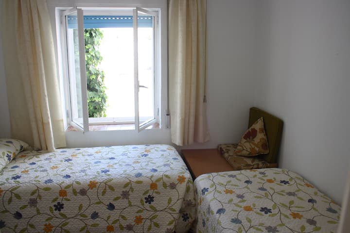 DORMITORIO PLANTA BAJA