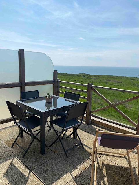 Beautiful sea view studio on an exceptional site