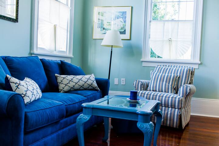 The Little House on Bayou Rd gallery image 5