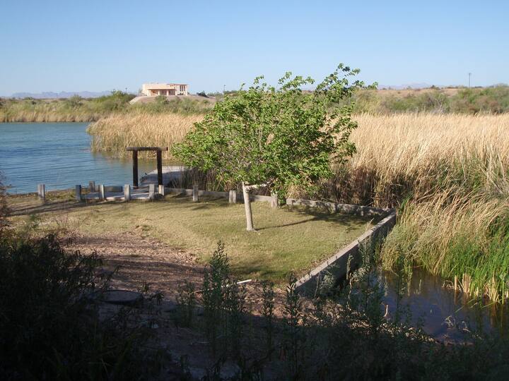 Fishers Landing Vacation Rentals & Homes Arizona, United States Airbnb