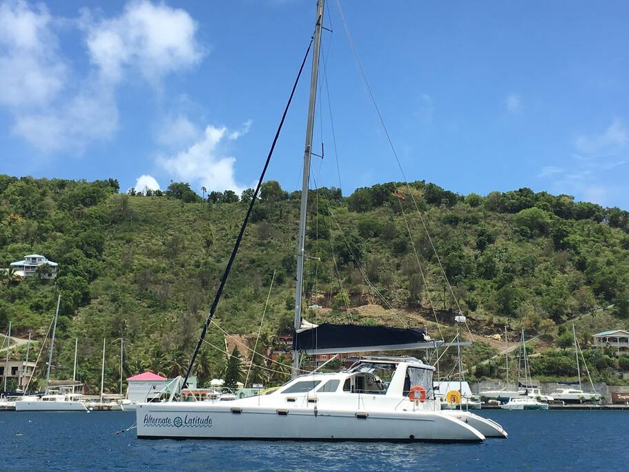Cruising aboard the Alternate Latitude. Discover the Virgin Islands in style and affordable. Our itineraries are flexible and feature ports your or ours. The choice is yours!