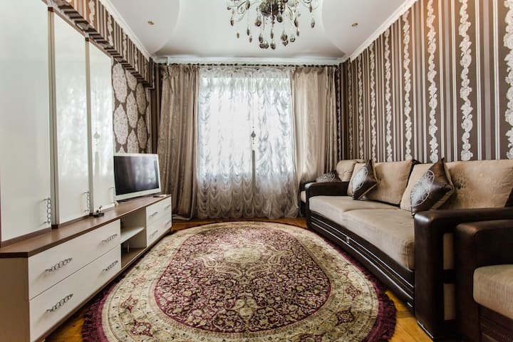 Cosy apartment near metro station in the center