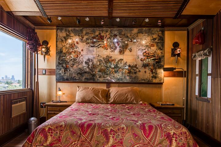 Best View in SilverLake~Spectacular 1909 Craftsman gallery image 4