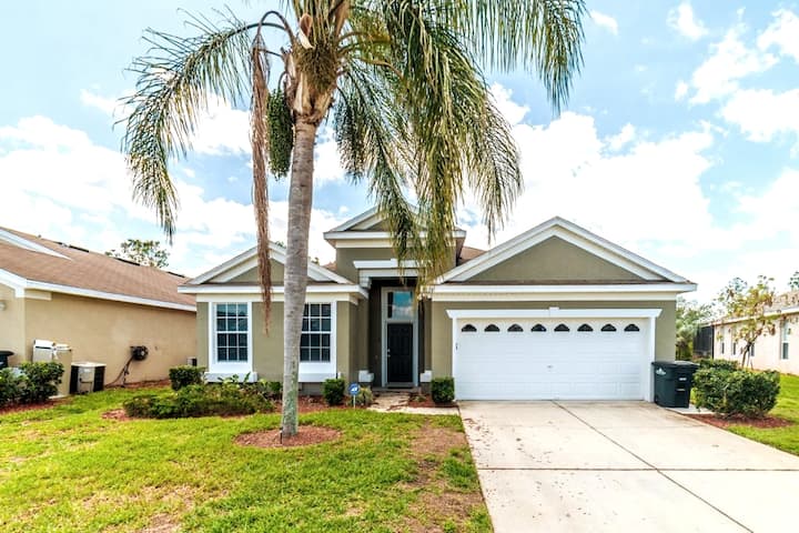 4br Home: Private Pool, Resort Perks, Near Disney - Celebration, FL