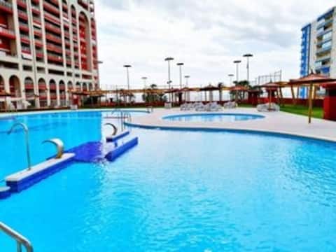 Propiedad de Airbnb exitosa: Large Apartment Cullera Beach en Cullera