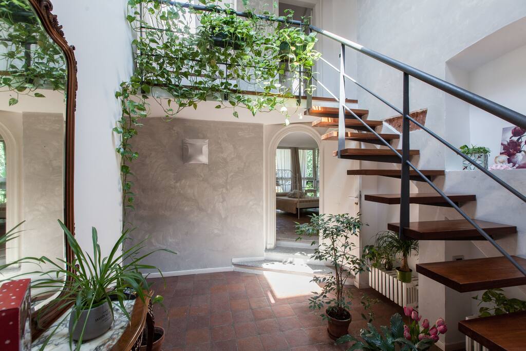 Vintage House in Milan Downtown with 5 bedrooms Houses for Rent in
